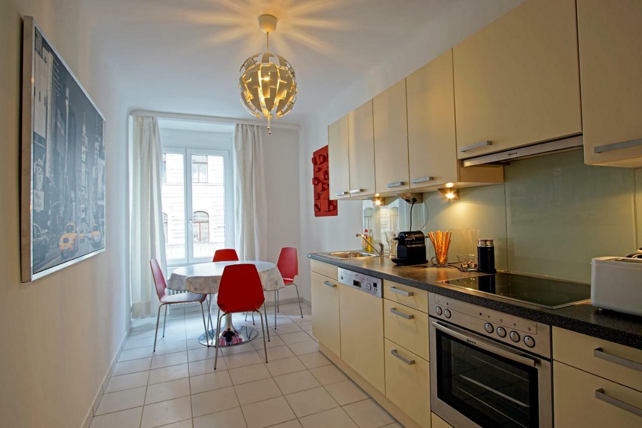 Apartment Close To Stephansdom Wenen Buitenkant foto